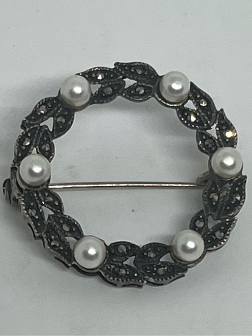 Vintage Sterling Silver Marcasite & Pearl Brooch